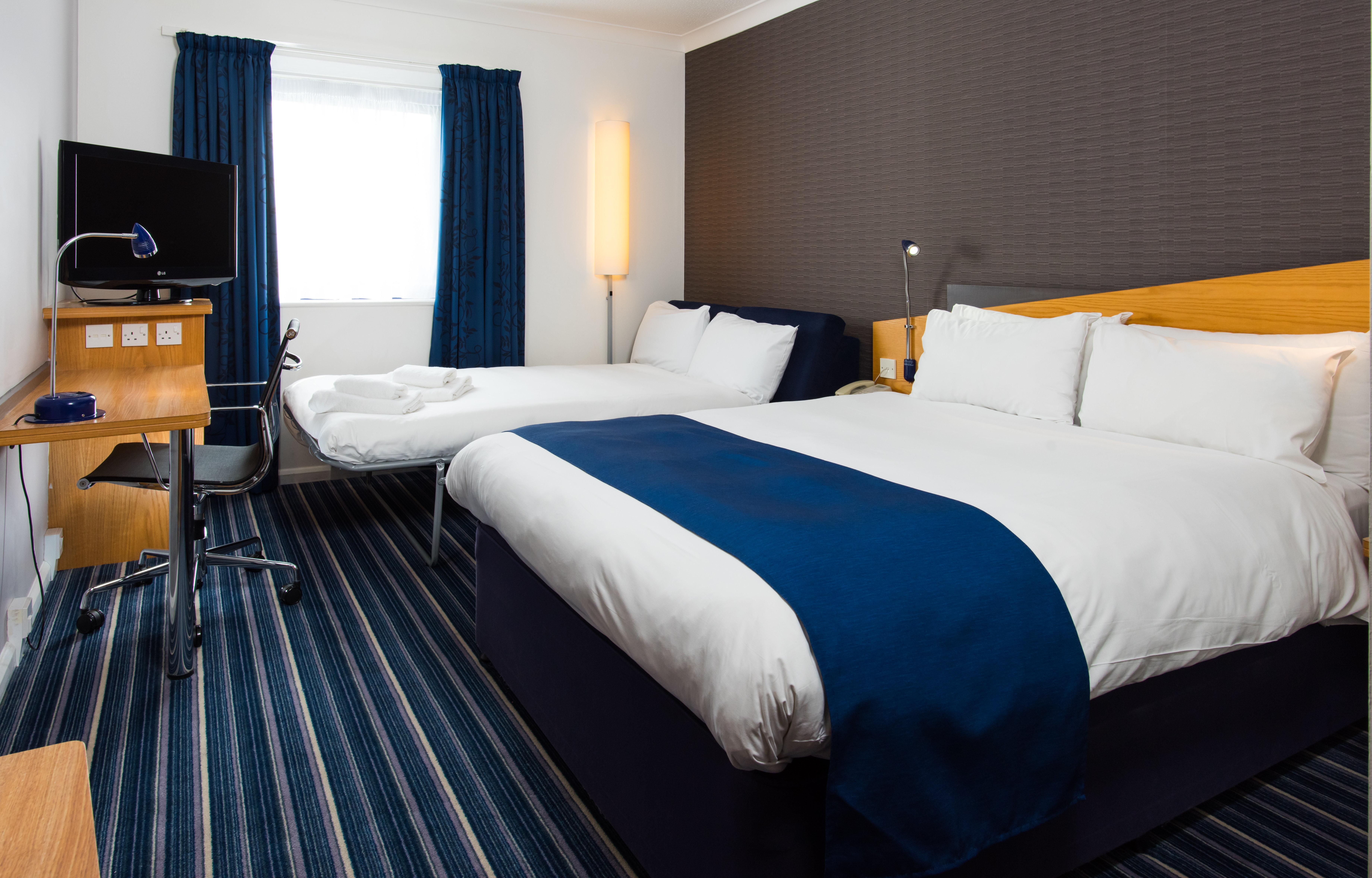 Holiday Inn Express Birmingham - Snow Hill By Ihg Exterior photo