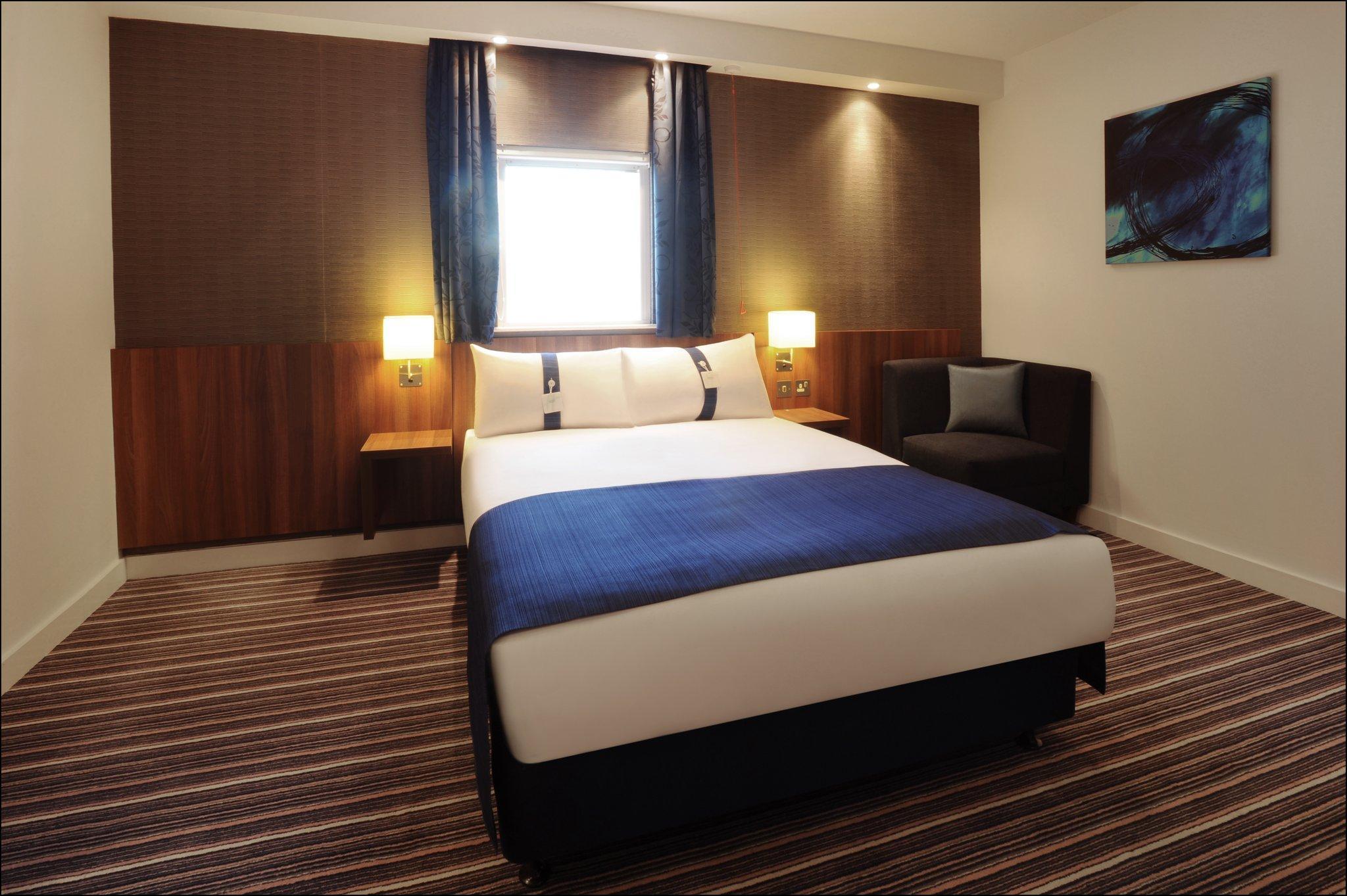 Holiday Inn Express Birmingham - Snow Hill By Ihg Exterior photo