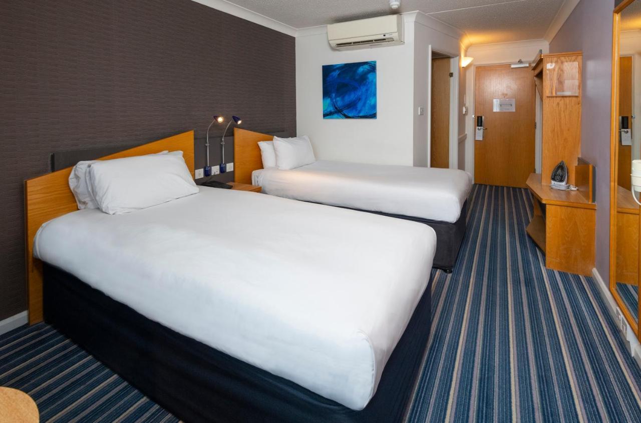 Holiday Inn Express Birmingham - Snow Hill By Ihg Exterior photo