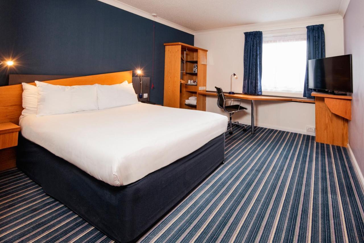 Holiday Inn Express Birmingham - Snow Hill By Ihg Room photo