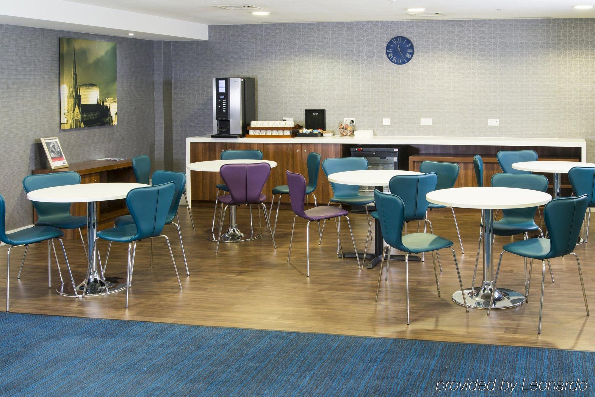 Holiday Inn Express Birmingham - Snow Hill By Ihg Exterior photo