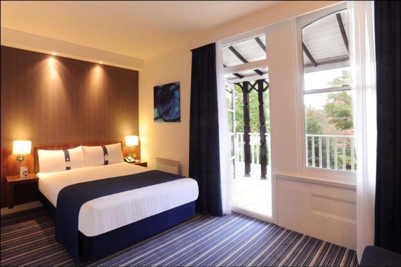 Holiday Inn Express Birmingham - Snow Hill By Ihg Exterior photo